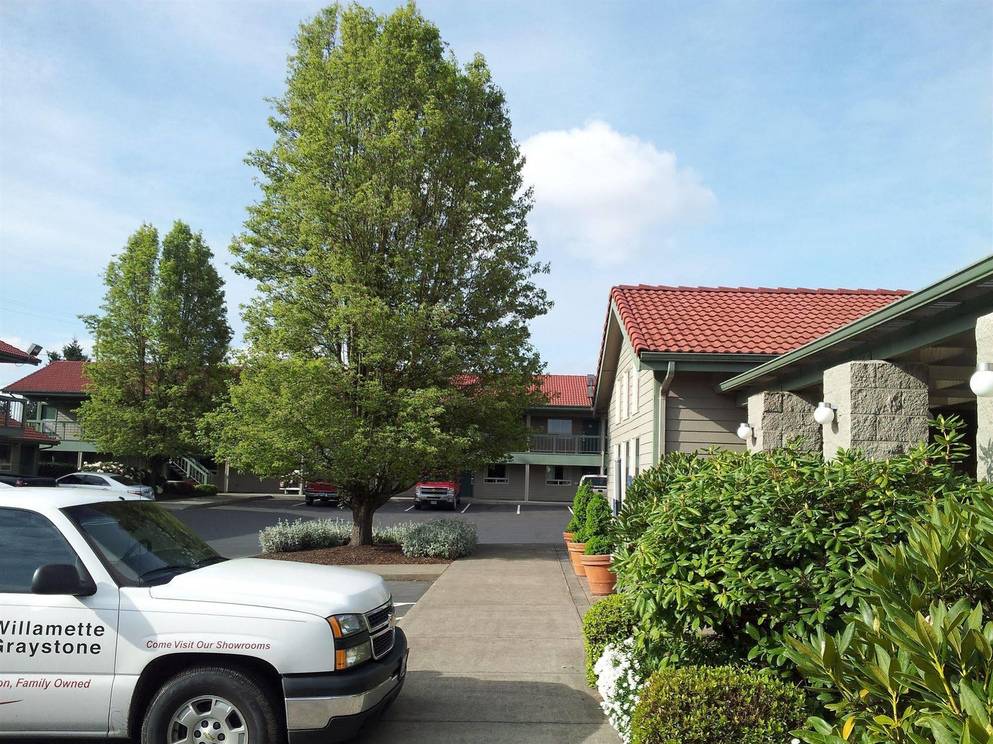 Best Western Pacific Highway Inn Salem Zewnętrze zdjęcie